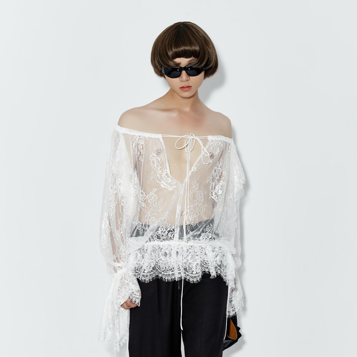 HOYA LACE TOP